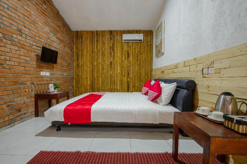 Oyo 2380 Alea Guesthouse Muntilan Exteriér fotografie